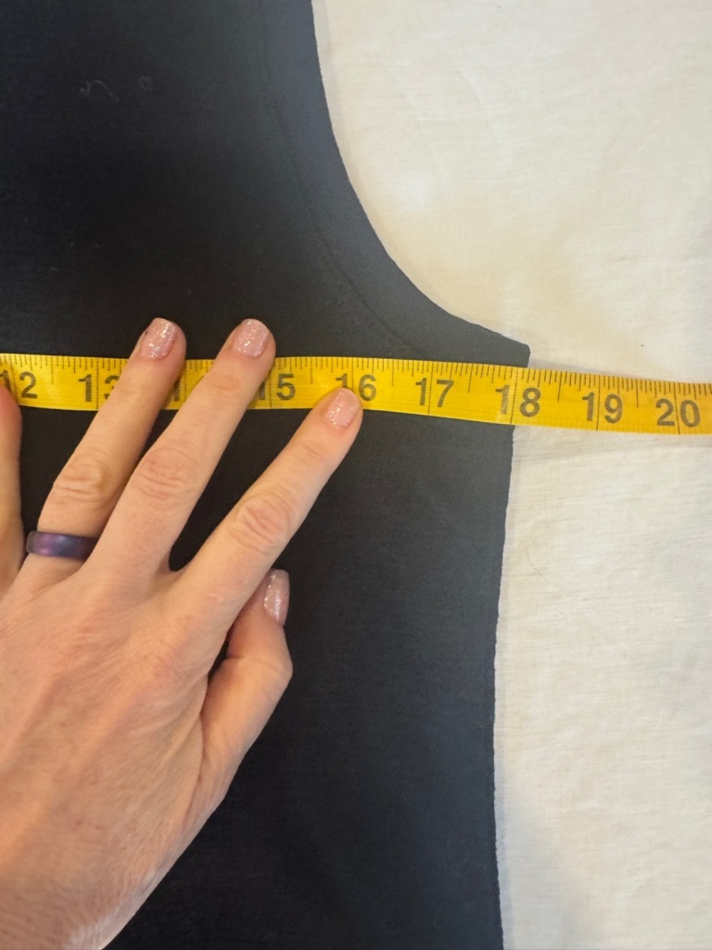 Athleta Black Sleeveless Crewneck Tank - Picture 4 of 5